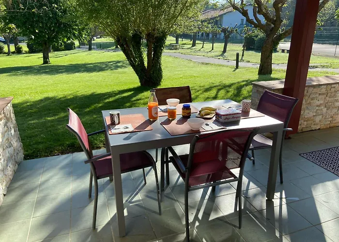 T4 A 200m De La * 圣让－德吕兹